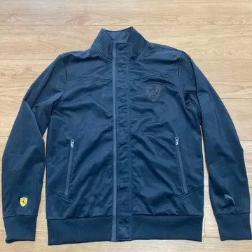 PUMAFerrari 풀 지퍼 자켓 블랙
