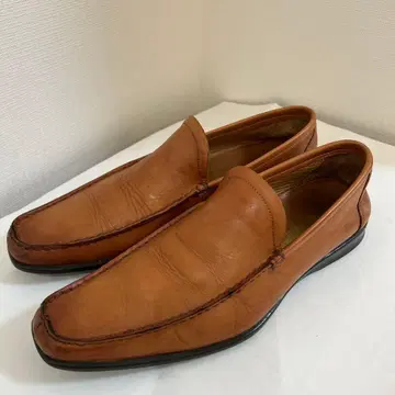 브라운 가죽 로퍼 슬립온