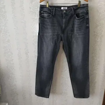 Healthy 다크 그레이 스트레이트 청바지