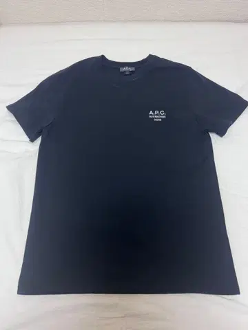 A.P.C. 블랙 티셔츠 L