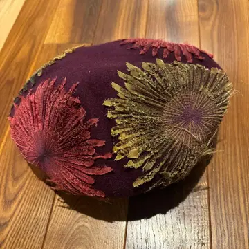 Ca4La 꽃무늬 자수 베레모