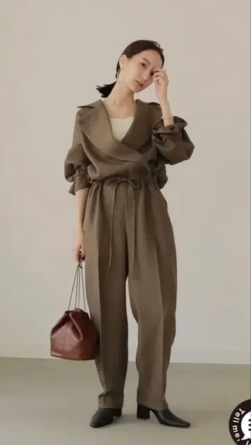 louren 헤링본 점프수트