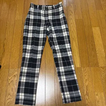 INNAMORATO 체크 무늬 캐주얼 팬츠