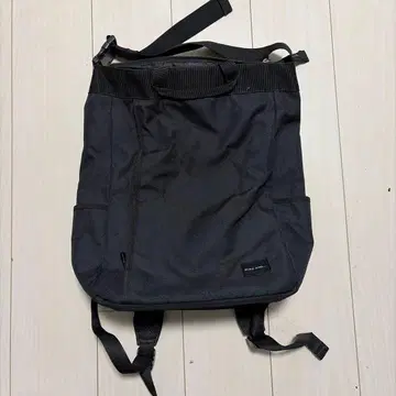 블랙 백팩