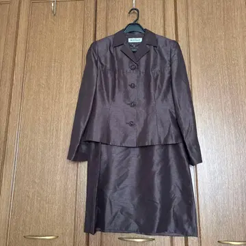 ( 빅 사이즈 ) 브라운 새틴풍 정장 세트