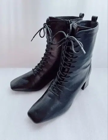 minia 미니아 스퀘어 레이스업 부츠 블랙 M 블랙 미사용 새상품