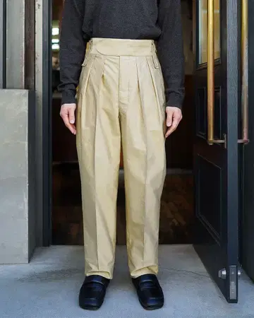 NEAT 기가 몰스킨 치노 벨트리스