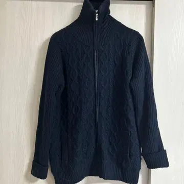 HL ATHLETIC WEAR 네이비 케이블 니트 O 사이즈