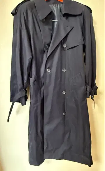 Monica vinader(CAVIN) 네이비 트렌치코트 빈티지