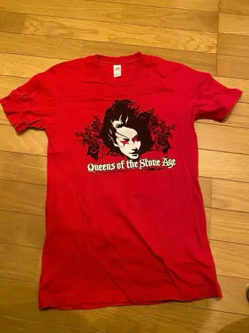 Queens of the Stone Age 티셔츠 S사이즈 빨간색