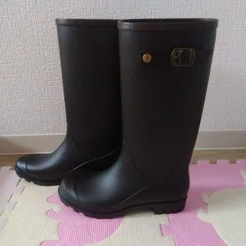 다크 브라운 장화 버클 포함