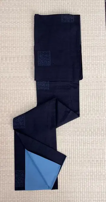 평상복 기모노 유키쓰무기 토비가라 다크 네이비