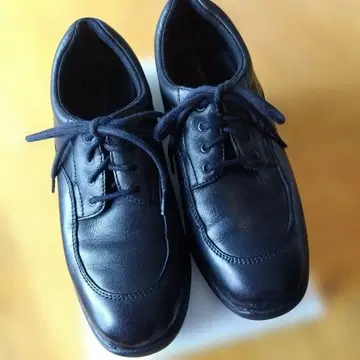 LOCKPORT 여성용 가죽 스트링 슈즈 24cm