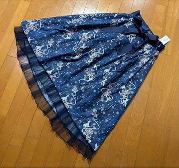 새상품 엑시즈팜 아이스 로즈 패턴 스커트