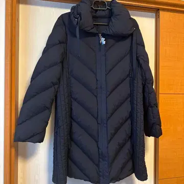 피노레 가볍고 따뜻한 다운 코트 42