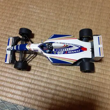 Renault F1카 1/43 스케일