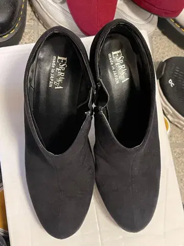 ESPERANZA 블랙 하이힐