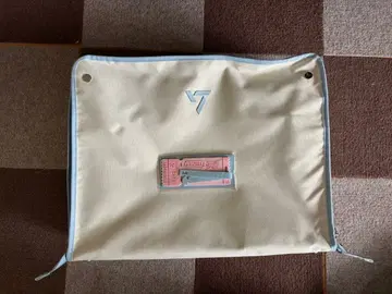 SEVENTEEN fortune box