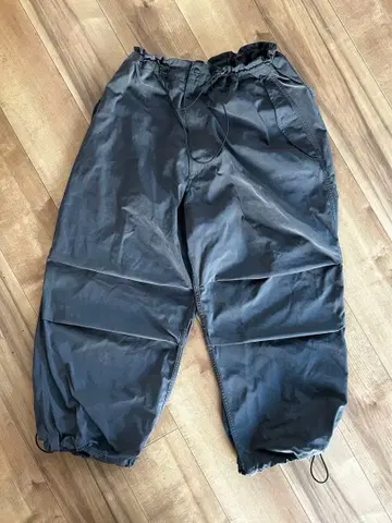 meanswhile 파라슈트 팬츠 그레이 사이즈02