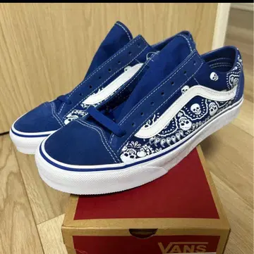 VANS 스타일 36 올드스쿨 반다나 스컬