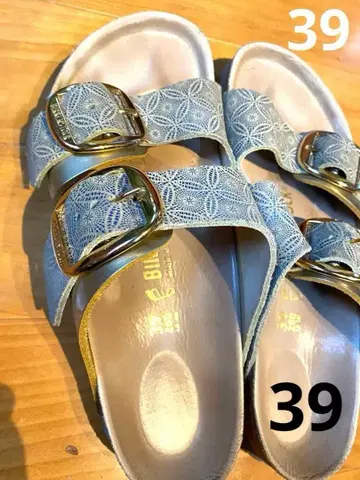 버켄스탁 애리조나 빅버클 카키 베이지