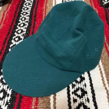 컬러 앳 어게인스트 롱 빌캡