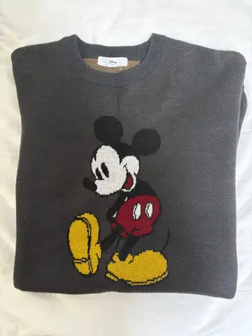 미키마우스 긴팔 니트 그레이 버건디