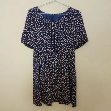 꽃무늬 반팔 원피스 사이즈 15 네이비
