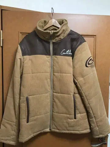 Gotcha 코듀로이 점퍼 베이지