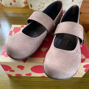 2점째 반값 초특가 신상 새상품 리게타 2ball 신발