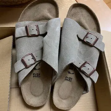 Birkenstock 그레이 샌들 37 24