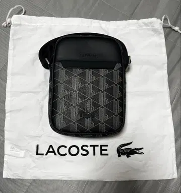 LACOSTE 모노그램 숄더백