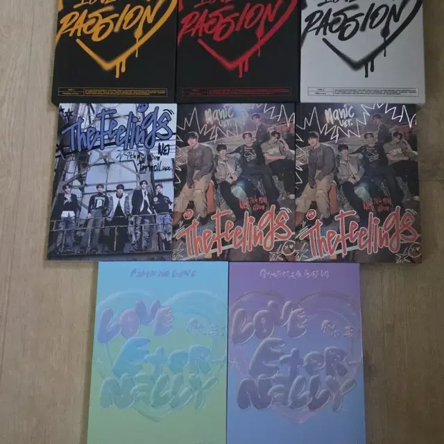 위아이 앨범 판매