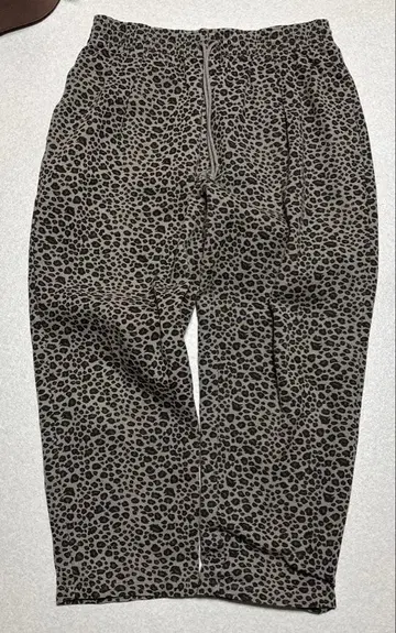 레오파드 팬츠 L 사이즈 구제 의류