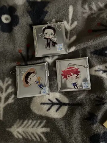 겁쟁이 페달 애니메가 업무 챌린지 나루코 타도코로 킨죠 아크릴 키링