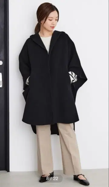 IENA 더블 페이스 디자인 망토