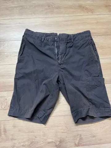 OMNIGOD 다크 그레이 숏팬츠 M 사이즈