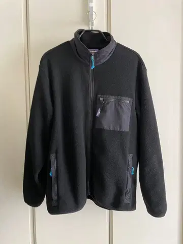 Patagonia Synchilla 플리스 자켓 L 사이즈 블랙