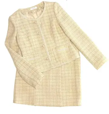 오프온 [ OFUON ] (이토킨) 스커트 수트 (트위드, 아이보리)