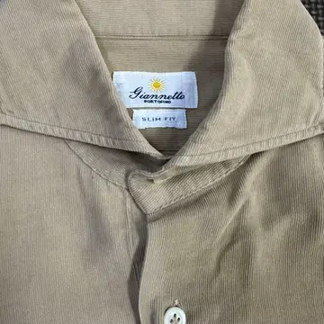 Giannetto 슬림핏 베이지 긴팔 셔츠
