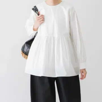 카구레 화이트 허리 개더 블라우스