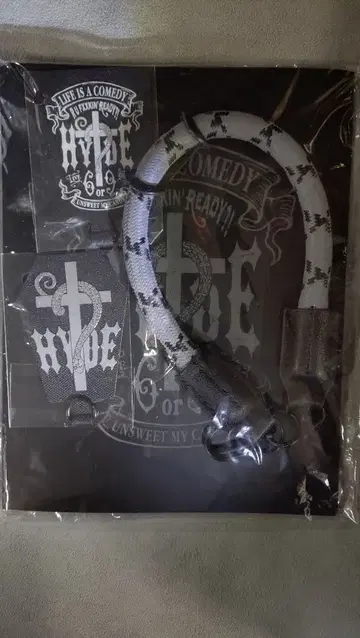 스마트폰 스트랩 화이트 블랙