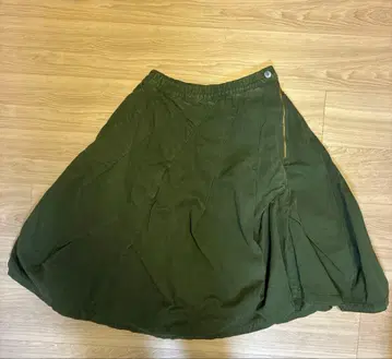 mercibeaucoup, 변형 스커트