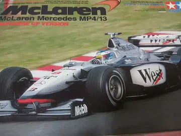 타미야 McLaren Mercedes MP4/13