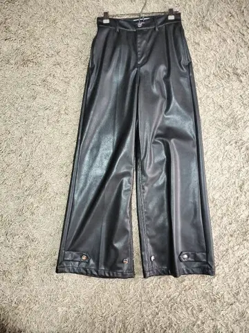 adrer 인조 가죽 와이드 플레어 팬츠