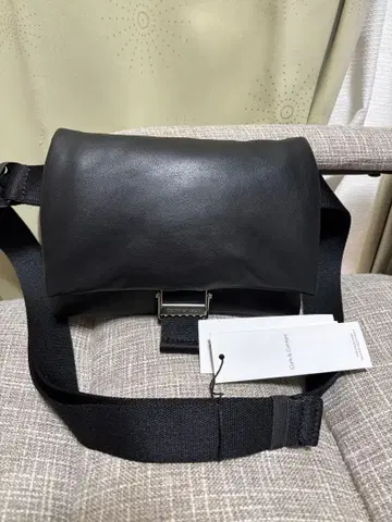 택 포함 미사용 새상품 캘빈클라인 바디 백^_^