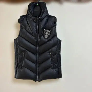 발렌시아 블랙 다운 베스트 자수 42 사이즈