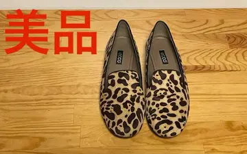 선착순 ECCO 레오파드 무늬 플랫슈즈