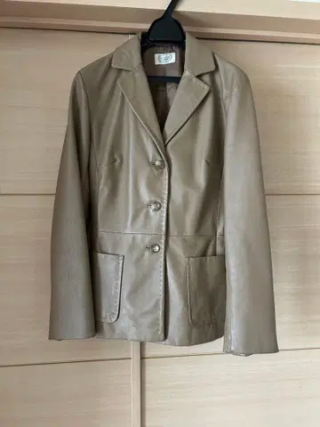 앨리스버리 가죽 자켓 테일러드 자켓 브라운