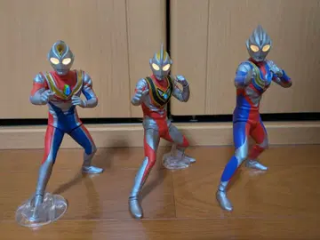 궁극의 루미너스 울트라맨 티가 다이나 가이아